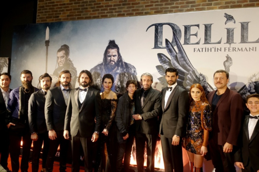 deliler fatih in fermani filminin galasi yapildi sinema tv