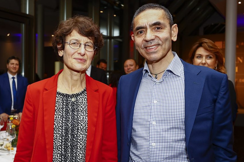 Prof. Dr. Uğur Şahin ve Dr. Özlem Türeci Aydın Doğan Ödülünü aldı