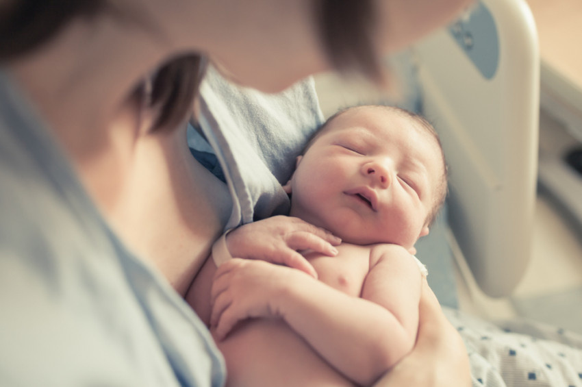 Bebeklerde kalp rahatsızlığını haber veren 3 önemli belirti