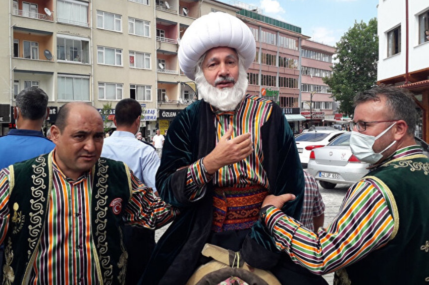 2022 yılının Nasreddin Hocası Behzat Uygur olacak