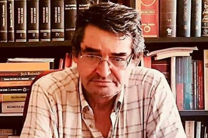 Tarihçi ve Yayıncı Ahsen Batur vefat etti