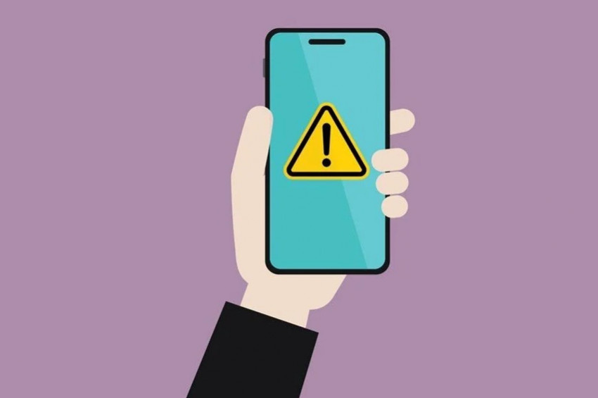 Android cep telefonlarına zarar veren 35 uygulama