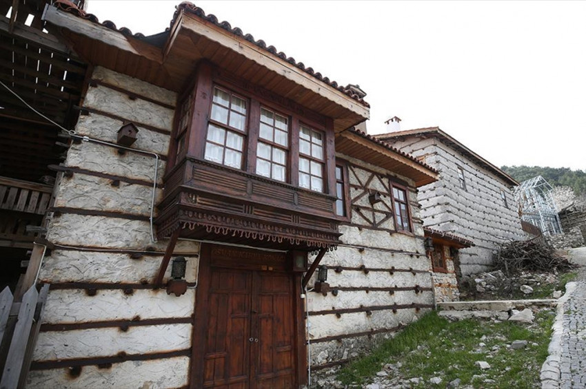 Antalyanın ünlü Düğmeleri Evleri koruma altında