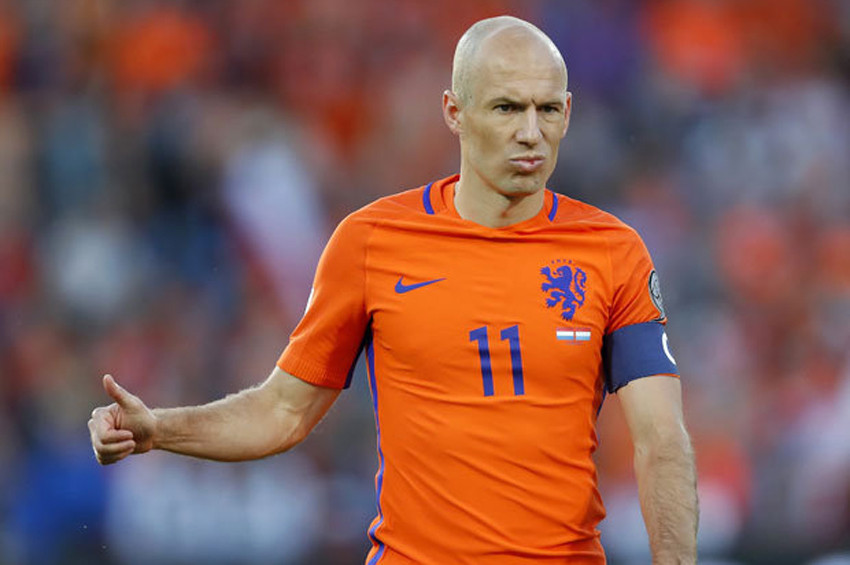 Arjen Robben milli takımı bıraktı