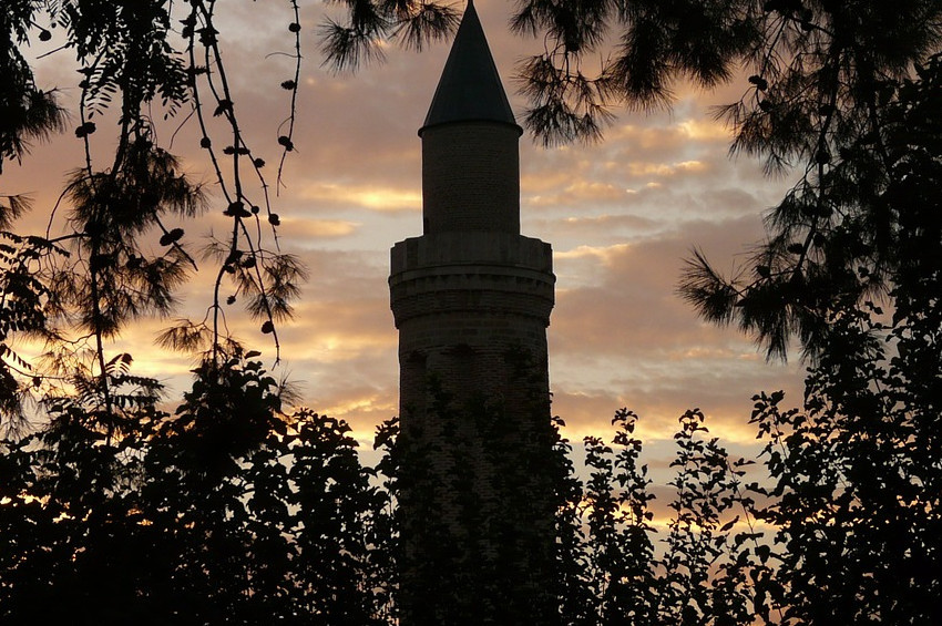 İsrail, Filistin köyünde ezan okumayı yasakladı