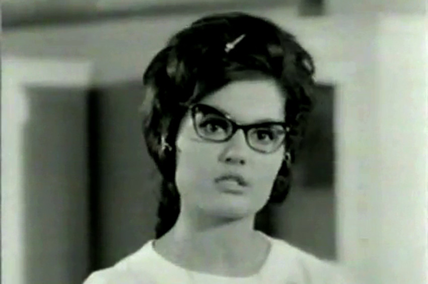 Sanatçı Gülen Kıpçak hayatını kaybetti