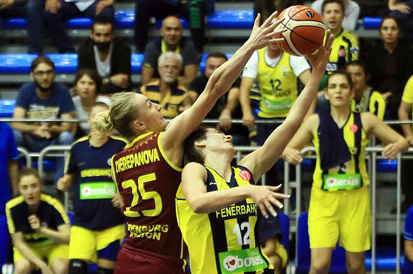 Fenerbahçe: 67 Nadezhda: 61