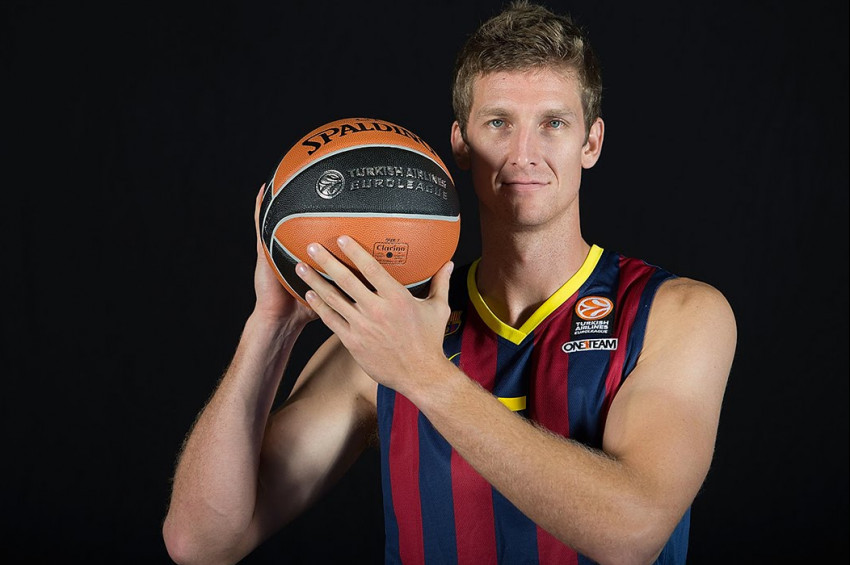 Anadolu Efes, Justin Doellmanı transfer etti