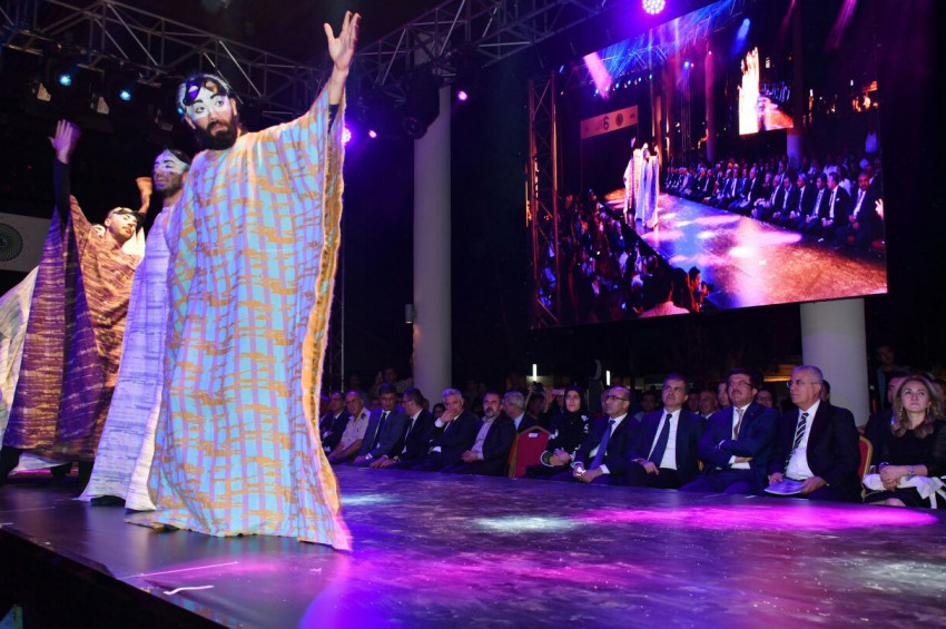 Kumaş Tasarım Yarışması ödülleri törenle verildi