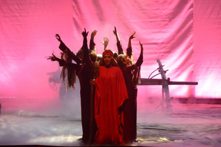 Milli Mücadelenin kadın kahramanları Ana-Dolu ile sahnede