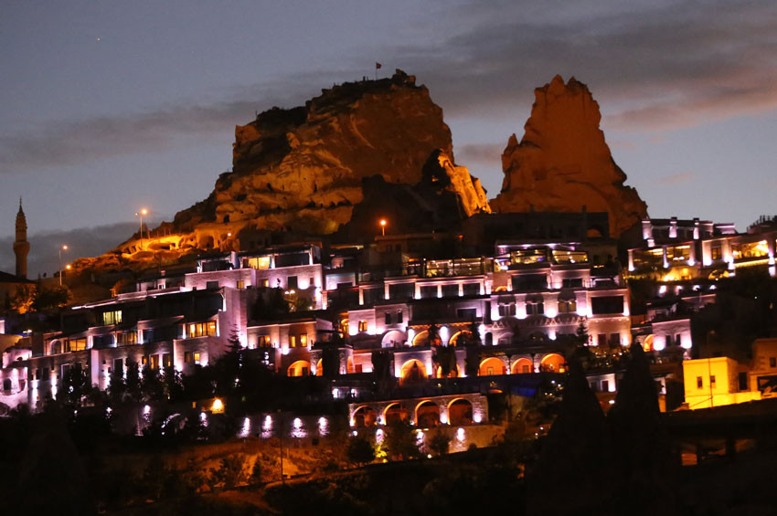 İki bin yıllık gökdelen Uçhisar Kalesi