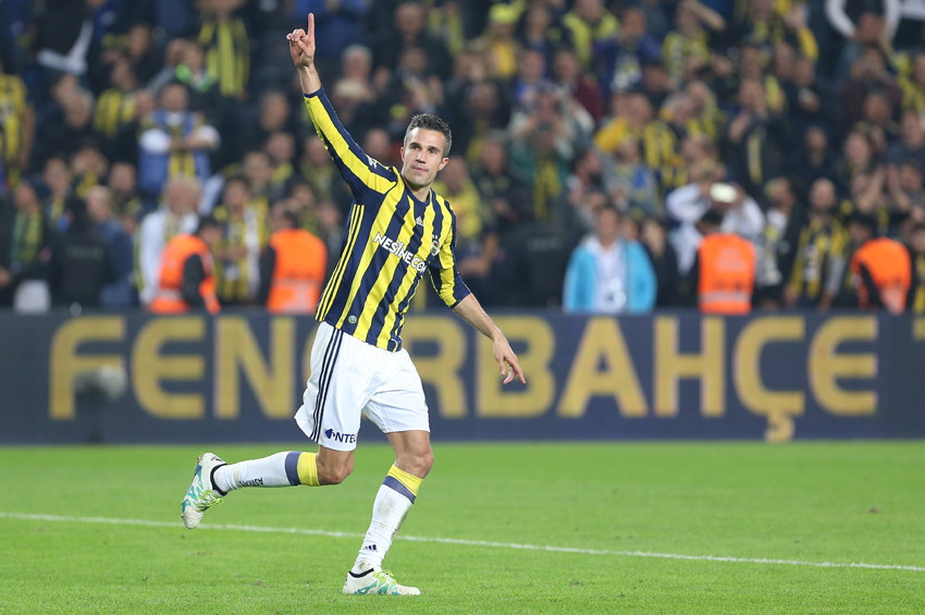 Derbilerde Fenerbahçenin bileği bükülemiyor