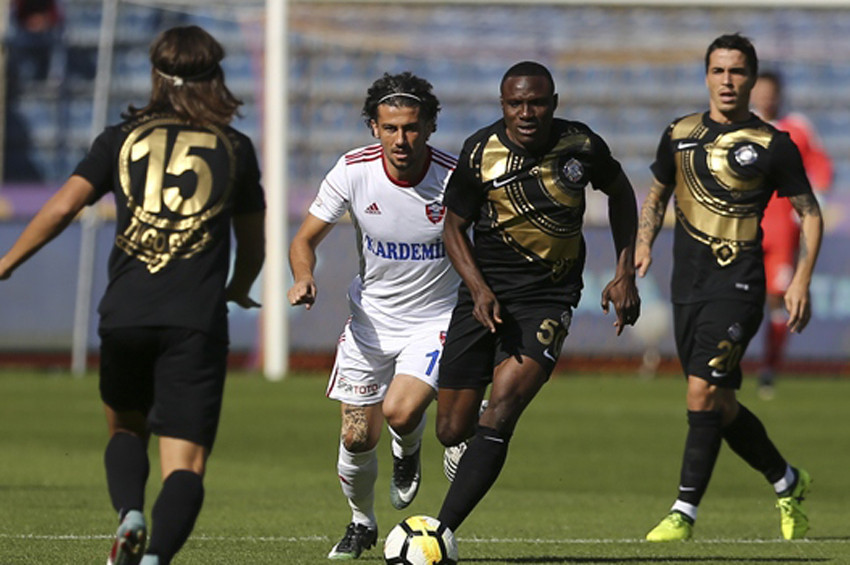Osmanlıspor: 3 - Kardemir Karabükspor: 0