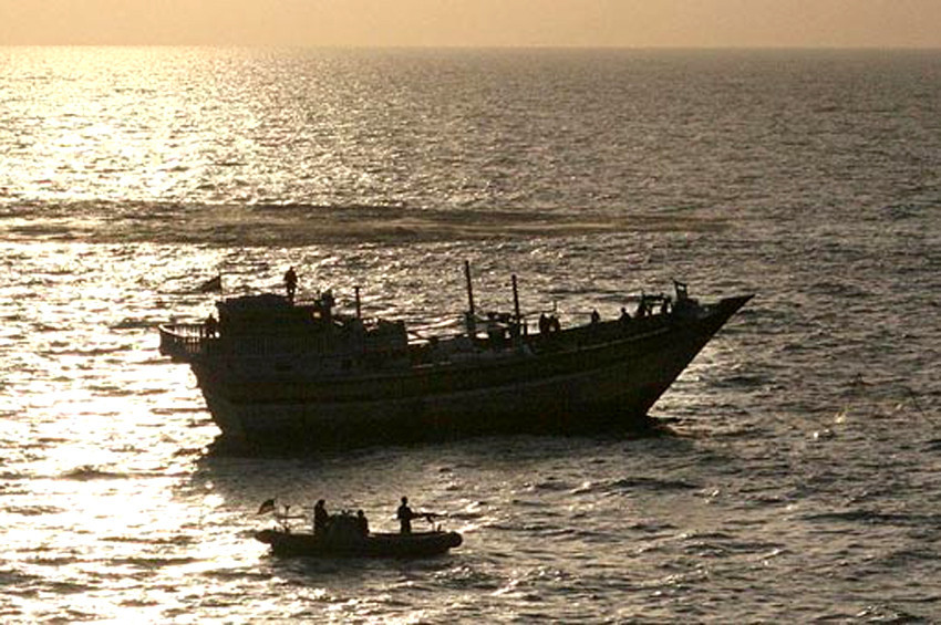 İran gemisinin yolu Yemende kesildi