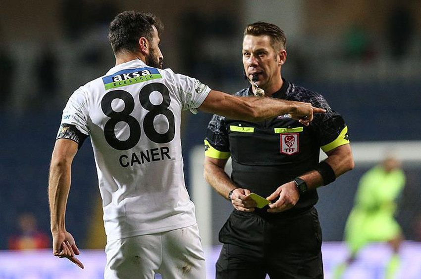 Video Hakem Uygulaması ilk kez denendi