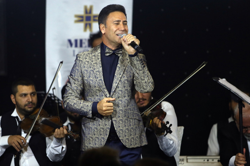 İzzet Yıdızhan oğlunu İngiltere’ye gönderiyor