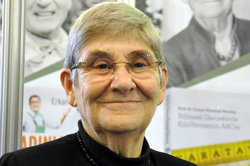 Prof. Dr. Canan Karatay: Modern yataklar ağrı sebebi