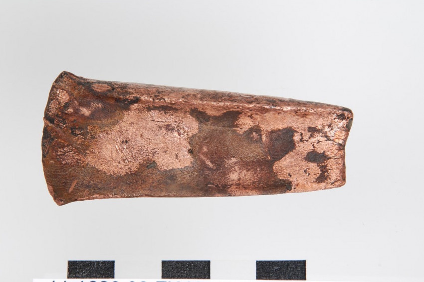 Buzadam Ötzinin baltasının benzeri bulundu