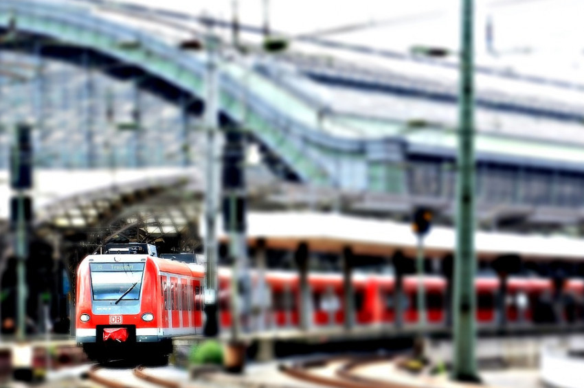 Öğretmenler haftasında öğretmenlere yüzde 50 indirimli tren bileti