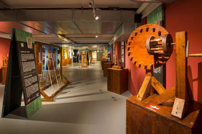 Da Vincinin orijinal belgeleri ve Hali Köprüsü sergileniyor