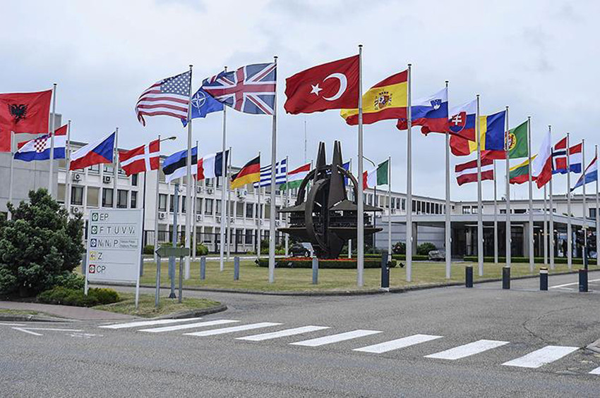 NATO tatbikatındaki Atatürk ve Erdoğan hedef gösterildi