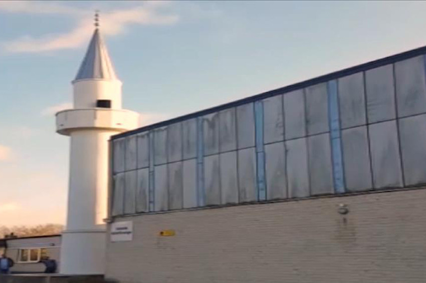 İsveçte hoparlörle beş vakit ezana izin çıktı