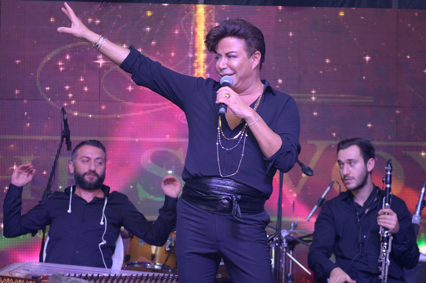 Fatih Ürek; Sahnede var olmayı çok seviyorum