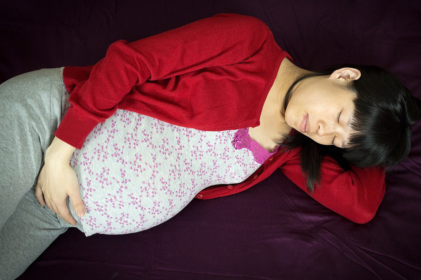 Hamileler için en sağlıklı uyuma şekli