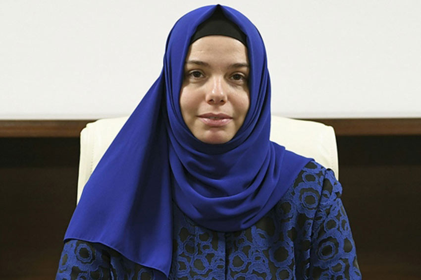 Diyanetin ilk kadın başkan yardımcısı görevine başladı