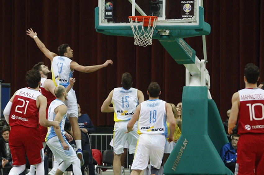 12 Dev Adam 2de 2 yaptı