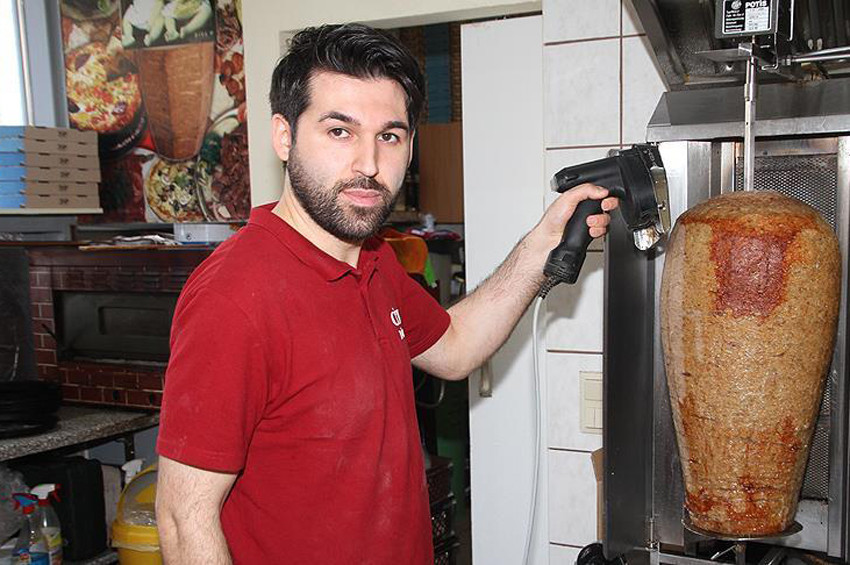 Kahraman dönerci Alman belediye başkanını ölümden kurtardı