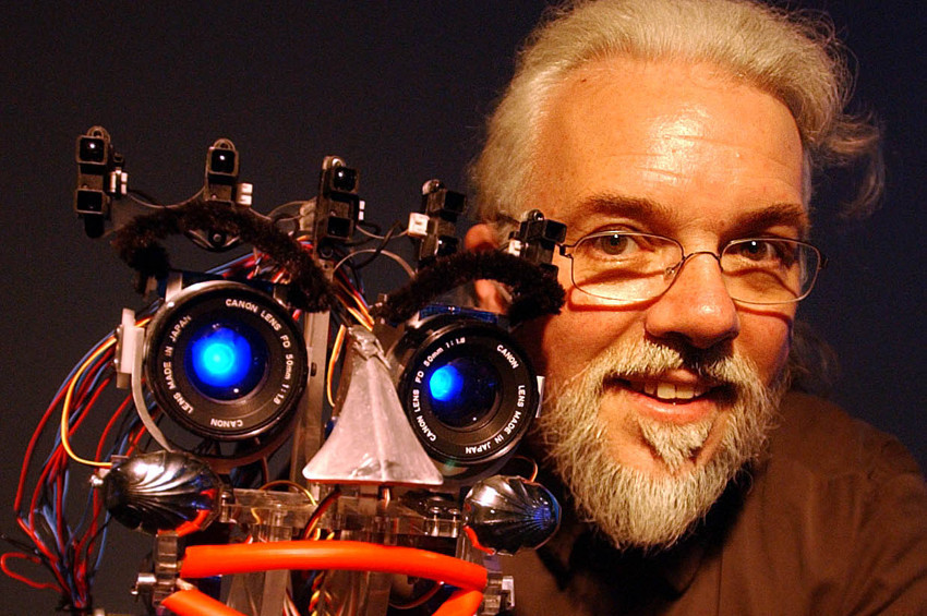 Robotlar dostumuz mu, düşmanımız mı?