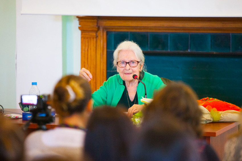 Filozof Kuçuradi: Etik değerler insanın onurunu oluşturur