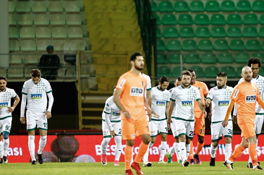 Giresunspor, Aytemiz Alanyasporu kupadan eledi