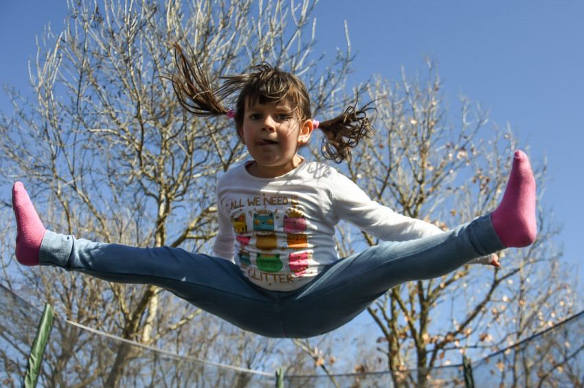 Sağlıklı beslenen çocuklar mutlu oluyor