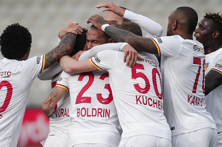 Kayserispor Ziraat Türkiye Kupasında tur atladı