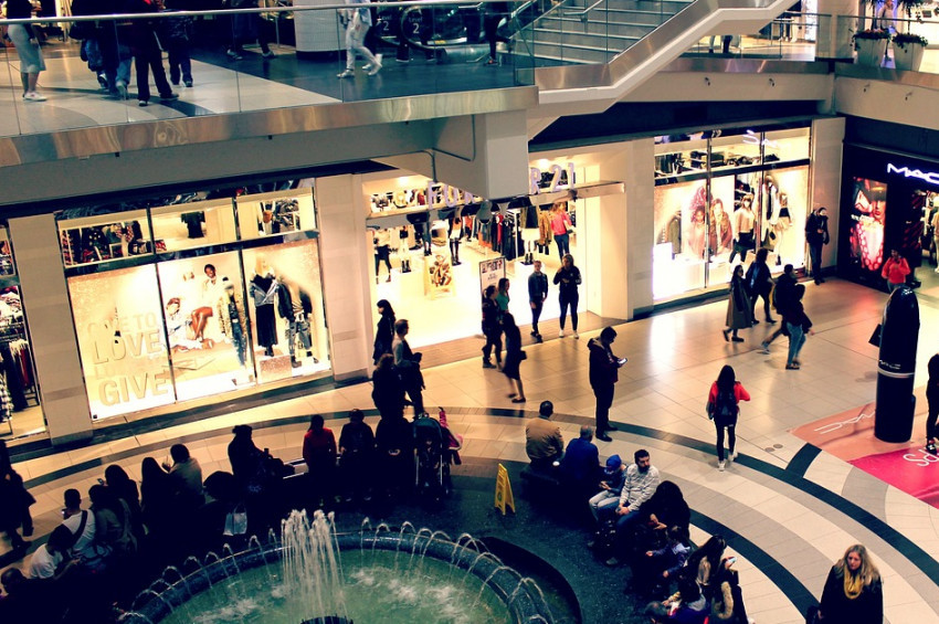 Kasaya giren 5 liradan 1 lirası AVM kirasına gidiyor