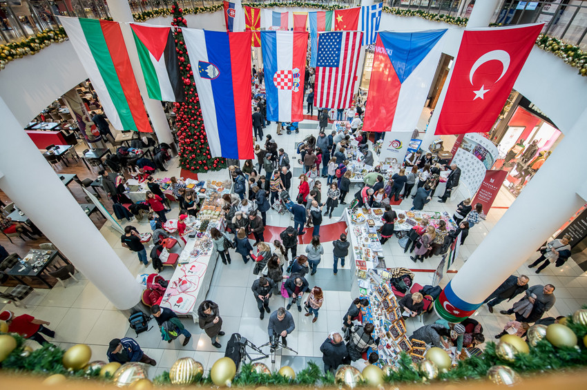 Karadağda Noel Pazarı düzenlendi