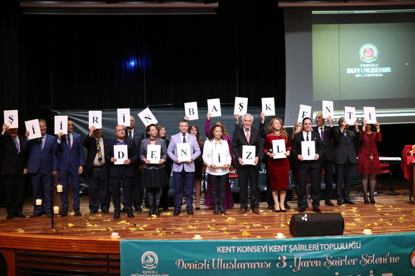 Uluslararası Yaren Şairler Şöleni sürüyor