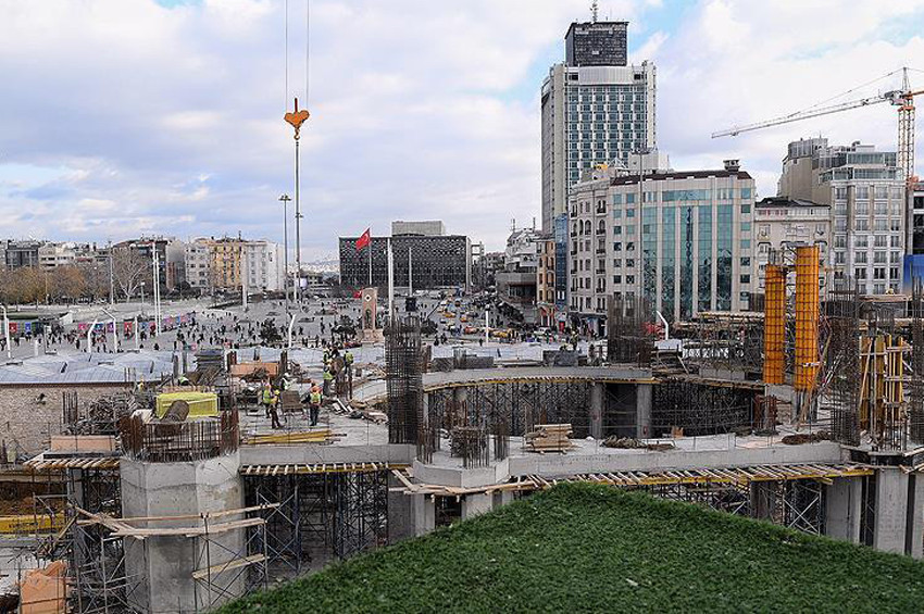 Taksim camisinin ana taşıyıcıları tamamlandı