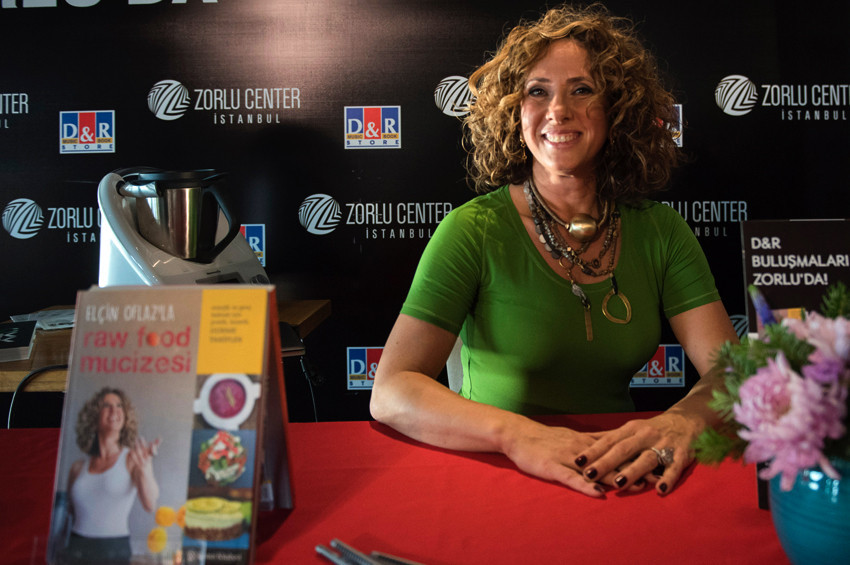 Elçin Oflazdan Raw food için çikolata