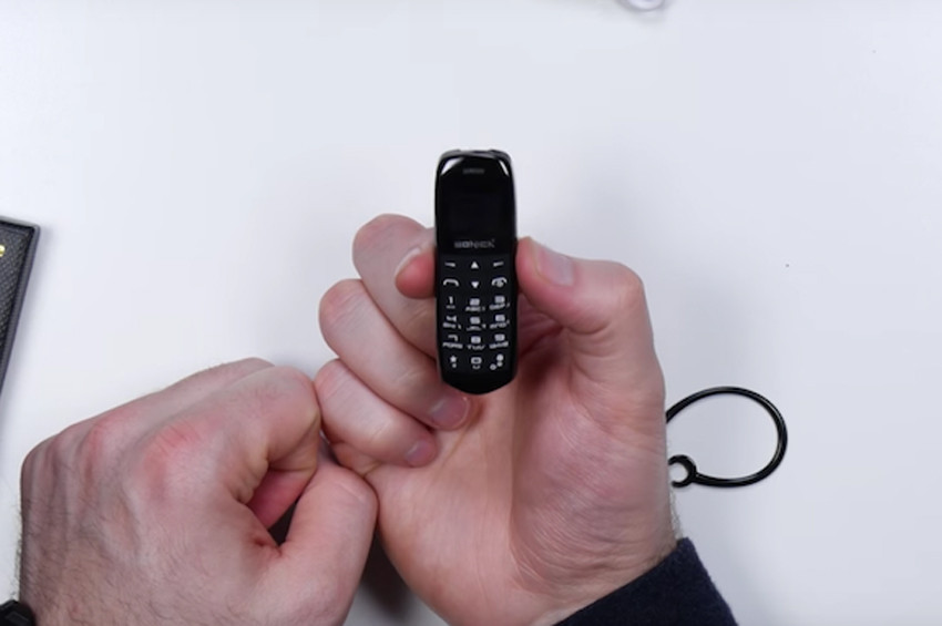 İngiltere parmak telefonlar yasaklansın istiyor