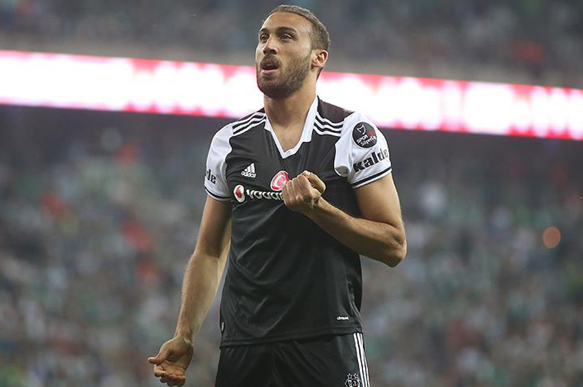 Gruplarda en iyi gol Cenk Tosunun golü