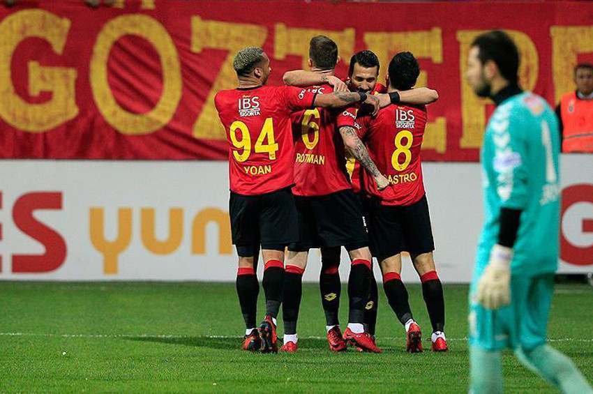Göztepe adım adım zirveye yaklaşıyor