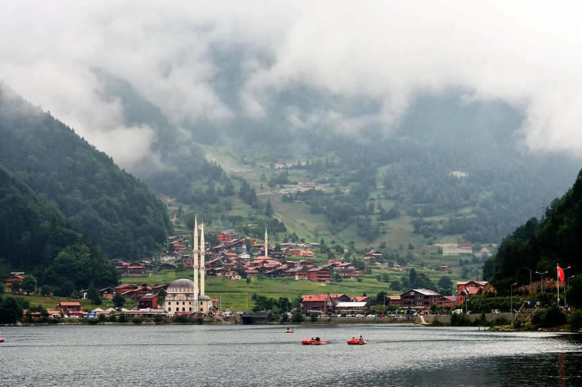 Uzungöl bu yıl 673 bin turisti ağırladı