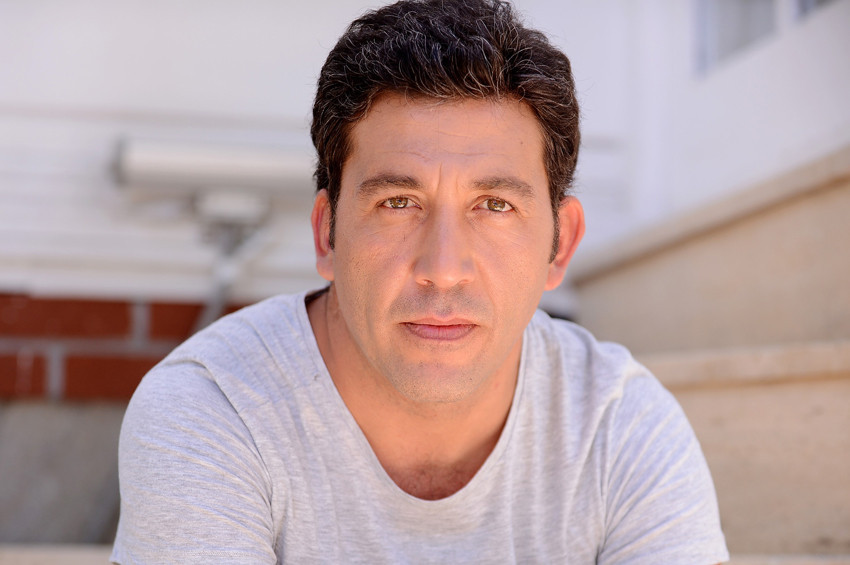 Emre Kınay ve Bora Öztopraktan ücretsiz konser