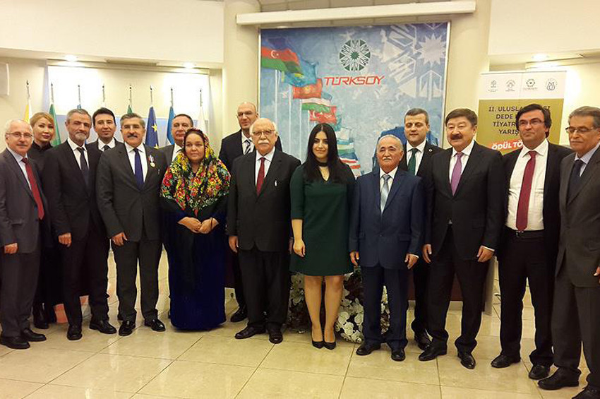 Türk dünyası tiyatro ödülleri sahiplerini buldu