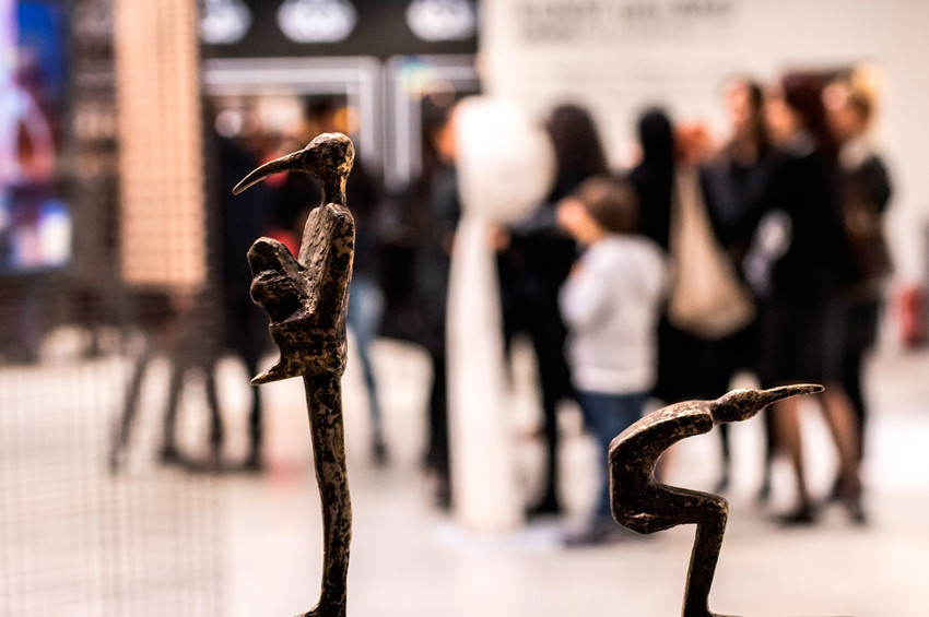 Derin Uykusuzluk sergisi UNIQ Gallery’de