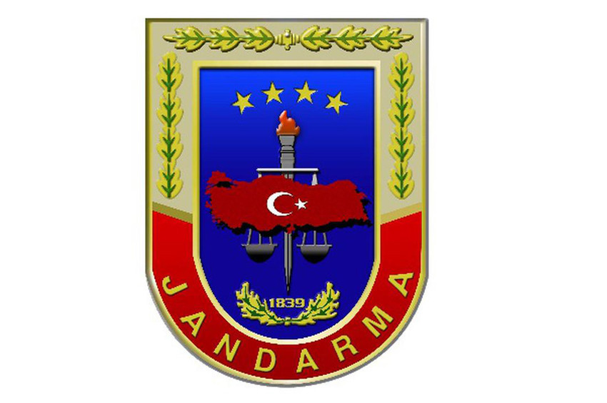 Uzman jandarma mecburi hizmet süresi uzatıldı