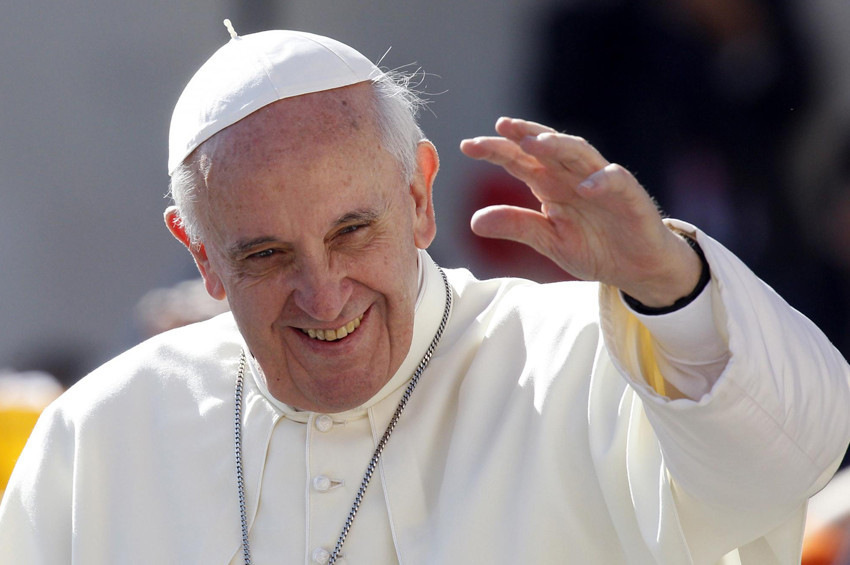 Papa: Kudüs ve Kutsal Topraklara barış diliyorum